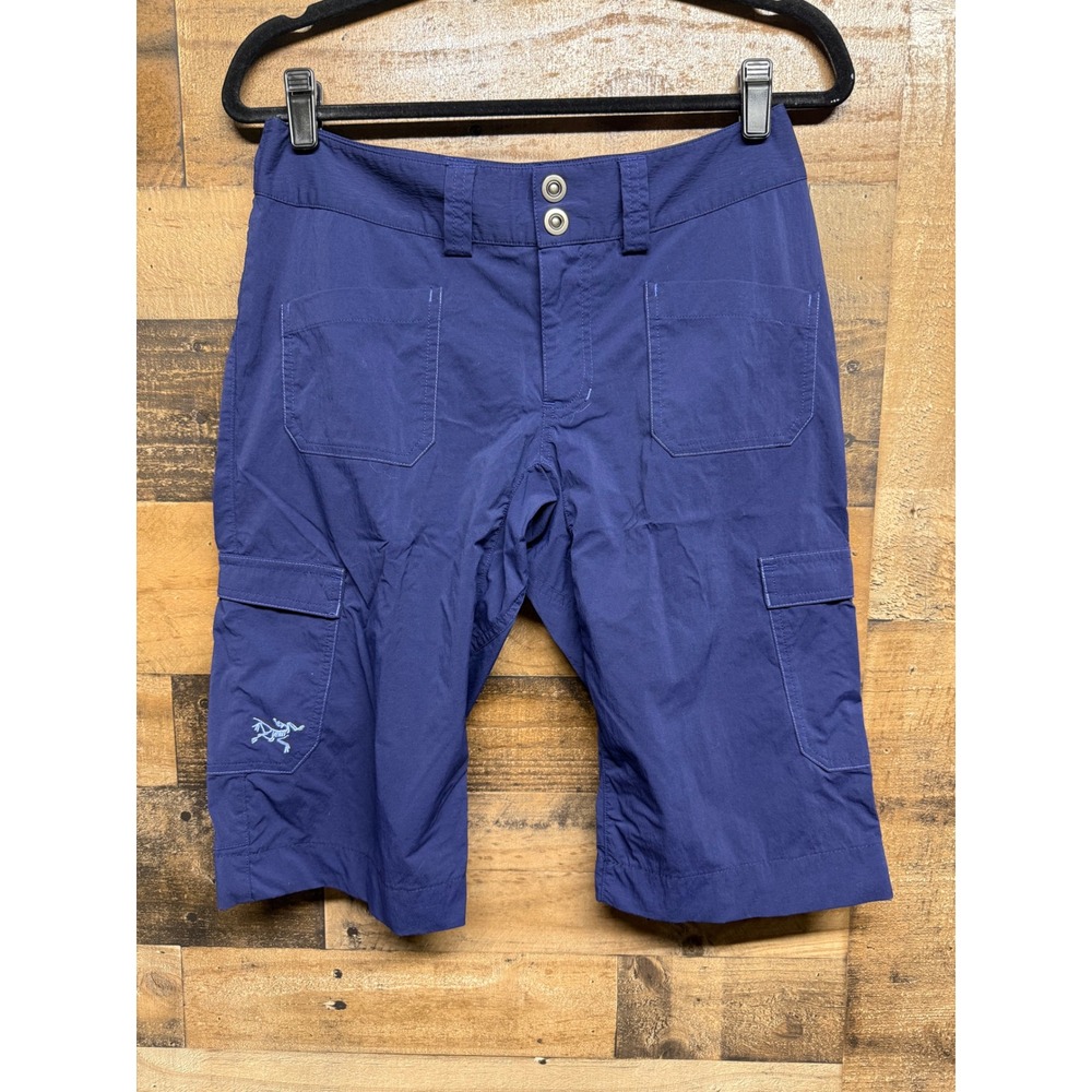 Arcteryx Womens Cargo Hiking Shorts Navy Blue Size 4 27 Waist Outdoor Trekking